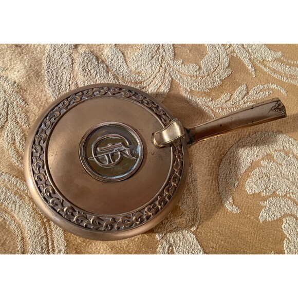 Vintage Brass Hyde Park Crumb Catcher Silent Butler Ash Tray Mid Century "G" - Picture 1 of 7